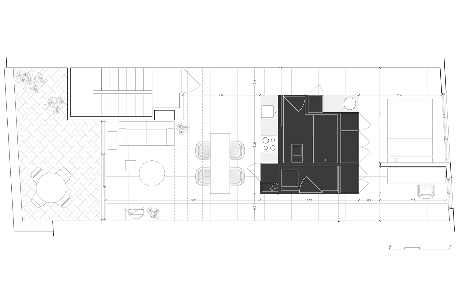 CRU innovative flat renovation project in Barcelona. La Olivia, a freestanding box that acts as a filter between the daytime and the night-time zones